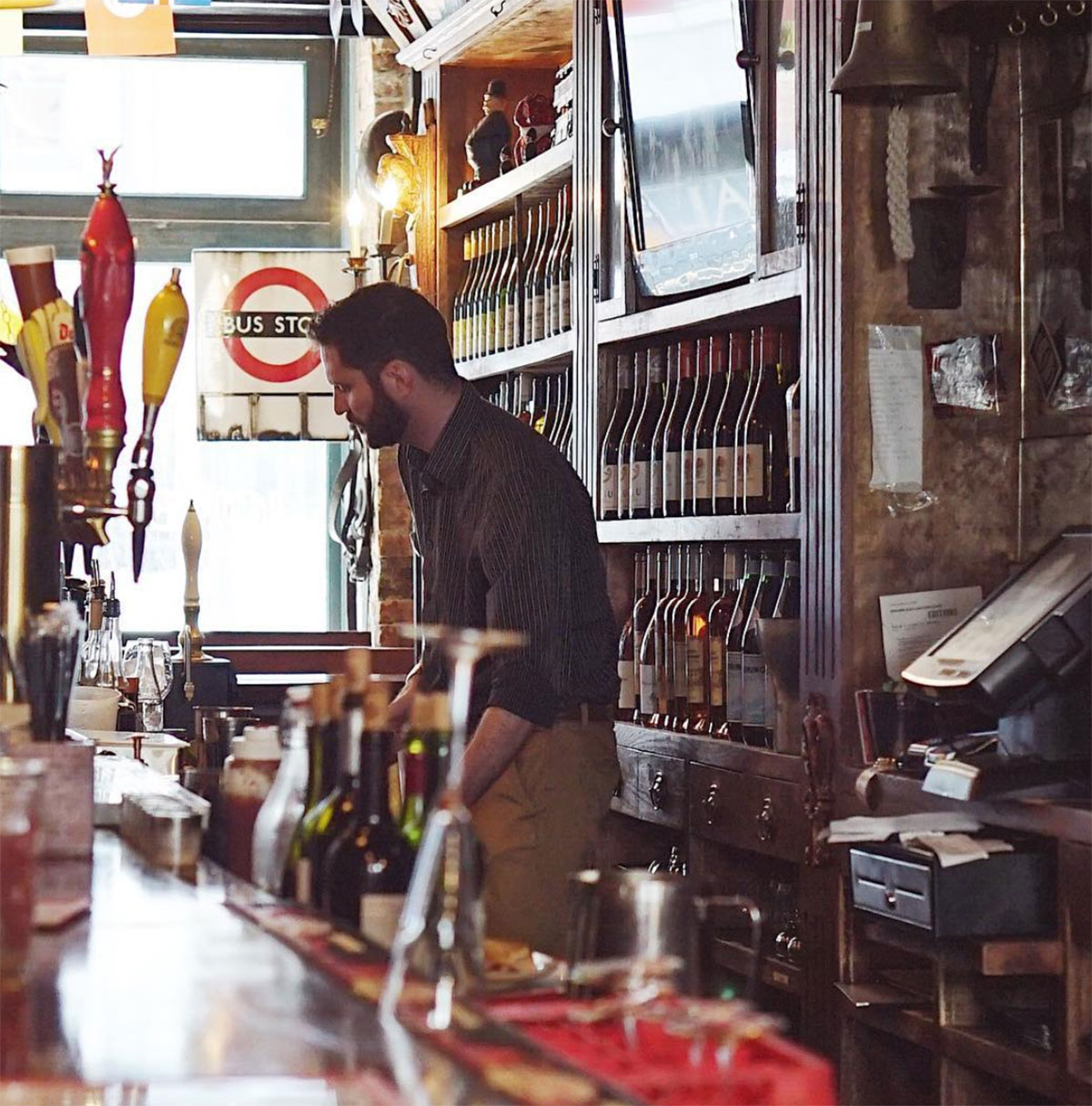 Bar-Tender